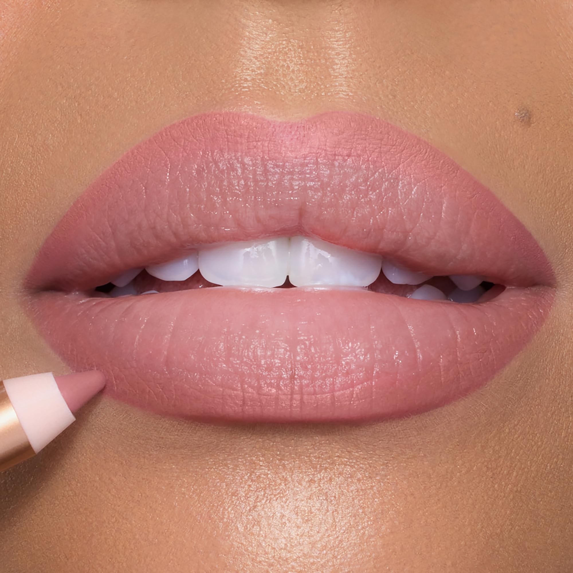Charlotte Tilbury Lip Cheat Lip Liner Pencil - Creamy Fuller-Looking Lip Pencil with Jojoba Oil & Hyaluronic Acid - Waterproof, Smudge-Proof